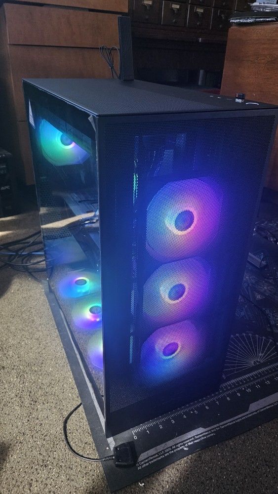 *NEW* AMD Ryzen 9 9950X3D 16-Core Workstation w/ RTX 5090 + 64GB RAM + 2TB Gen4x4 NVMe SSD 