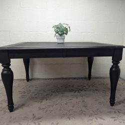 Farmhouse Dining Table With Leaf