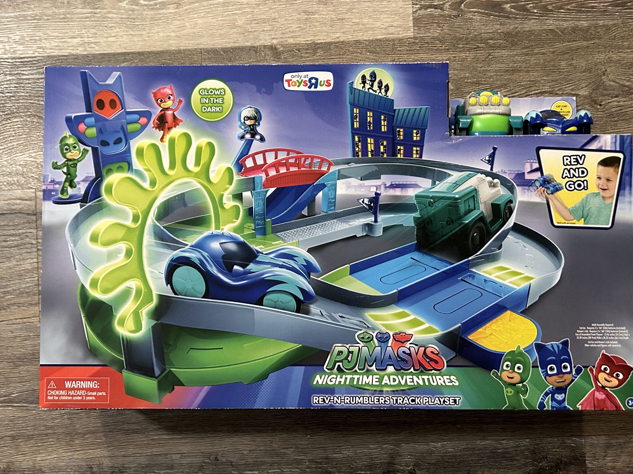 New Disney Junior PJ Masks Nighttime Adventures Rev-N-Rumblers Track Playset