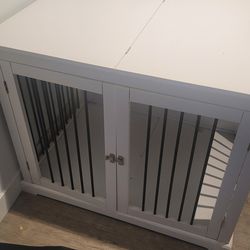 Wooden crate