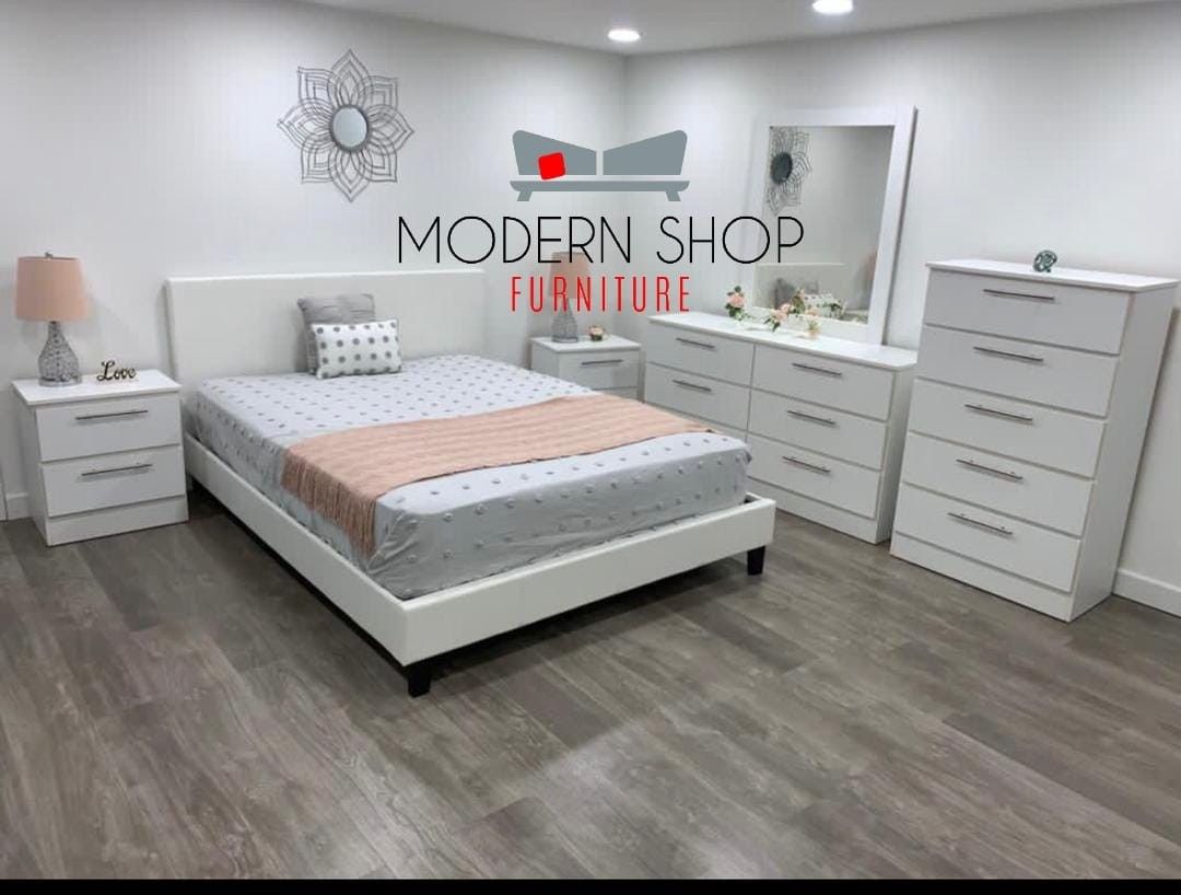 Bedroom Set ( Juego De Cuarto)💮Sold separately too💮Fast delivery