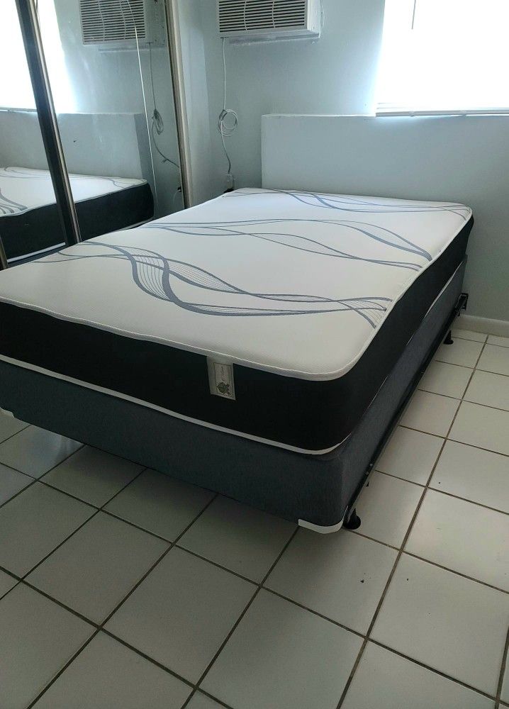 NEW FULL-SIZE MATTRESS AND BOX SPRING 🆕️