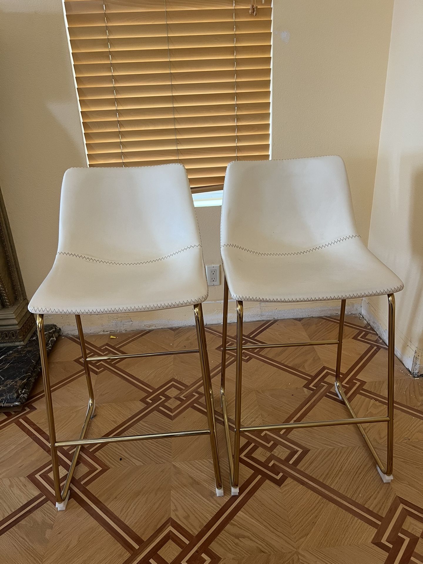 Kitchen Island Counter Height Chairs 