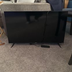 32 Inch Hisense Smart TV