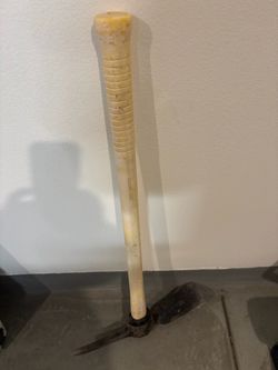 Garden Hoe with Long Handle