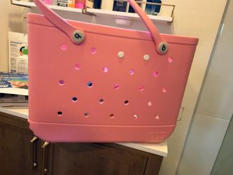 bogg pink bag