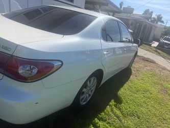 2004 Lexus ES 330