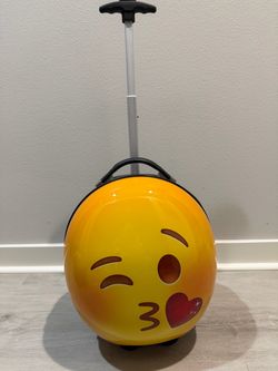 Carry on suitcase (like new)