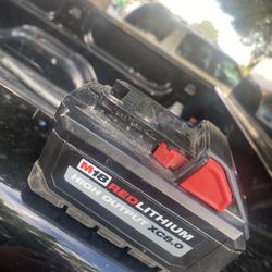 Milwaukee XC 8.0 Highoutput Battery 