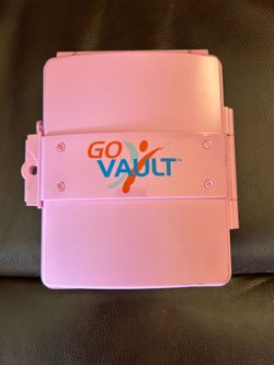 Go Vault Personal Lock Box/Like New