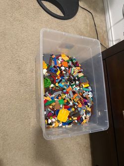 Legos/random toys