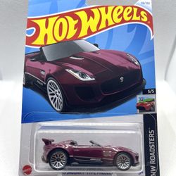 Hot Wheels '15 Jaguar F-TYPE Project 7
