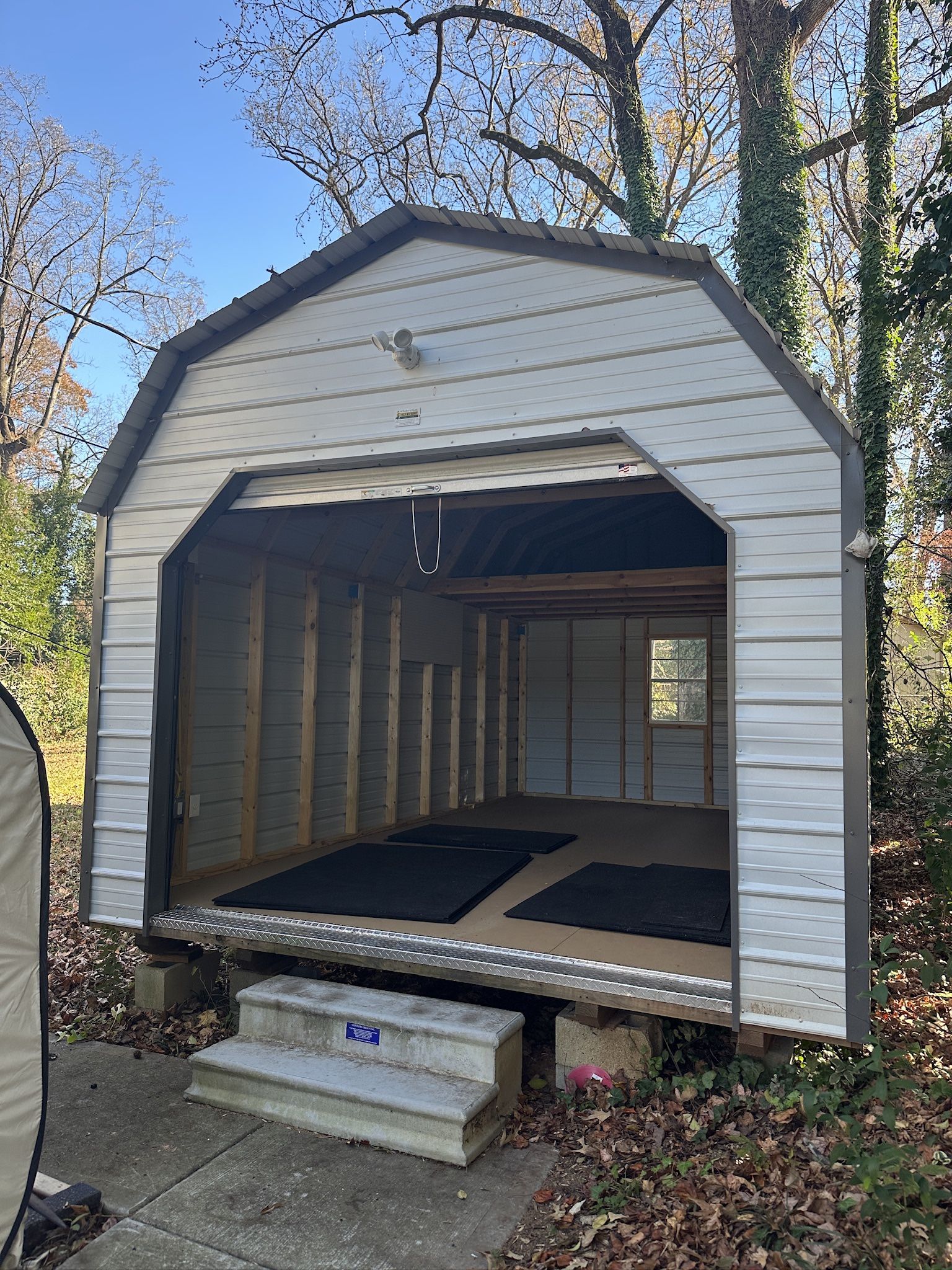 12x20 Shed, Excellent Condition 