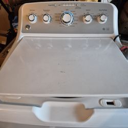 Gently Used Washer & Dryer For Sell