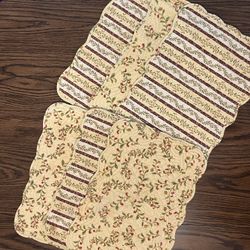 Quilted, Reversible Placemats