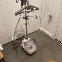 Clothes Steamer
