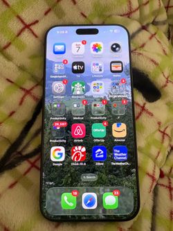Apple iPhone 16 Pro Max