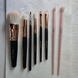 Make up brushes (combo) 