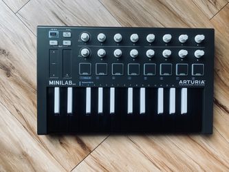 Arturia MiniLab MkII (inverted)