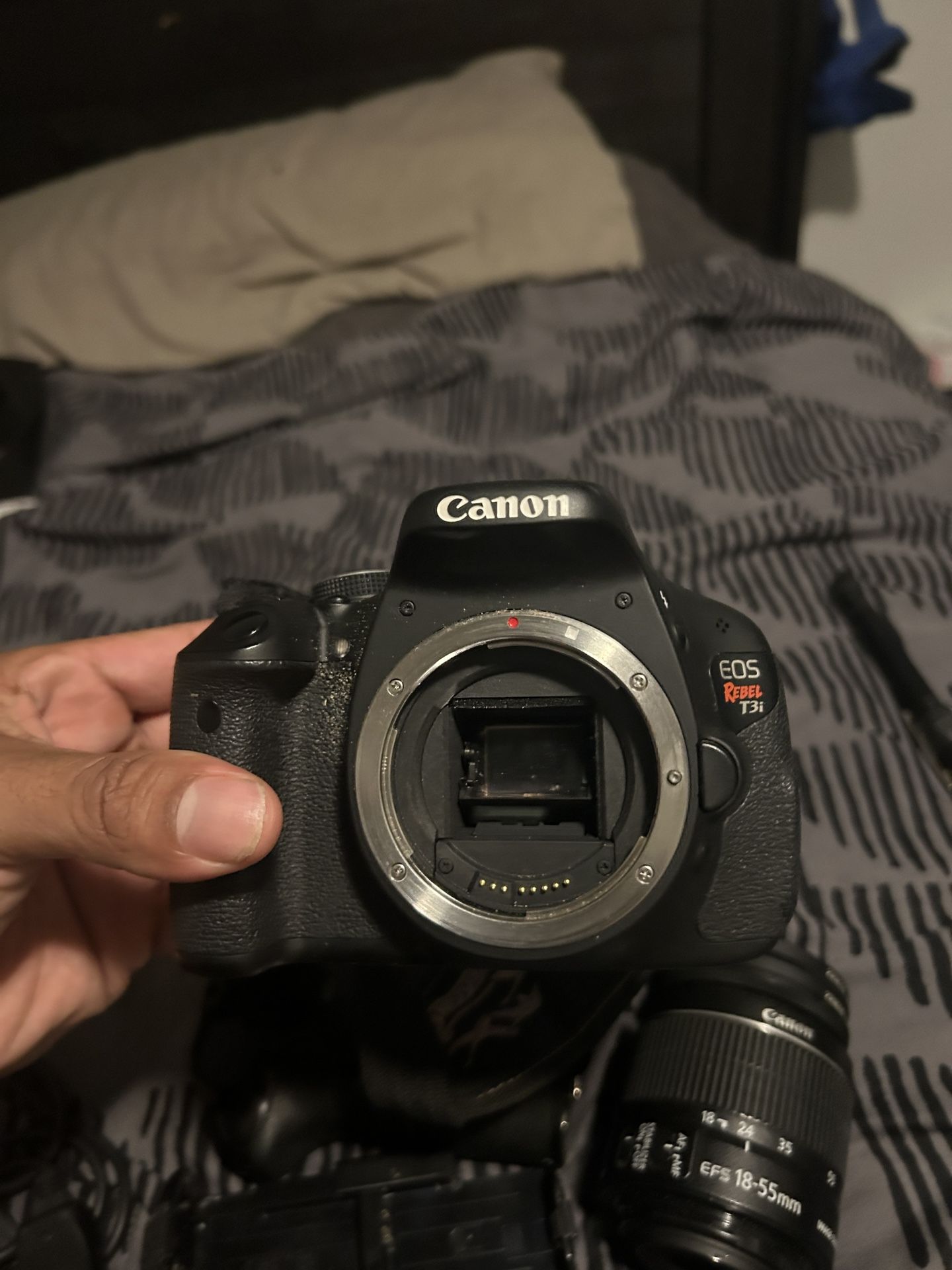 Canon Rebel T3i -$500