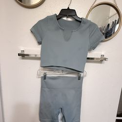 2pc Crop Top & Bike Shorts Set - Yoga Activewear Gym Workout Outfit Casual