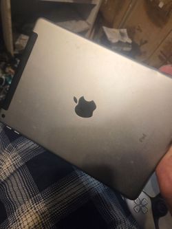 IPad 5th generation (can add sim)