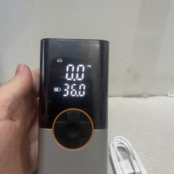 KUXISA portable tire inflator air compressor 150 PSI 25000 mAH CZK-5627  