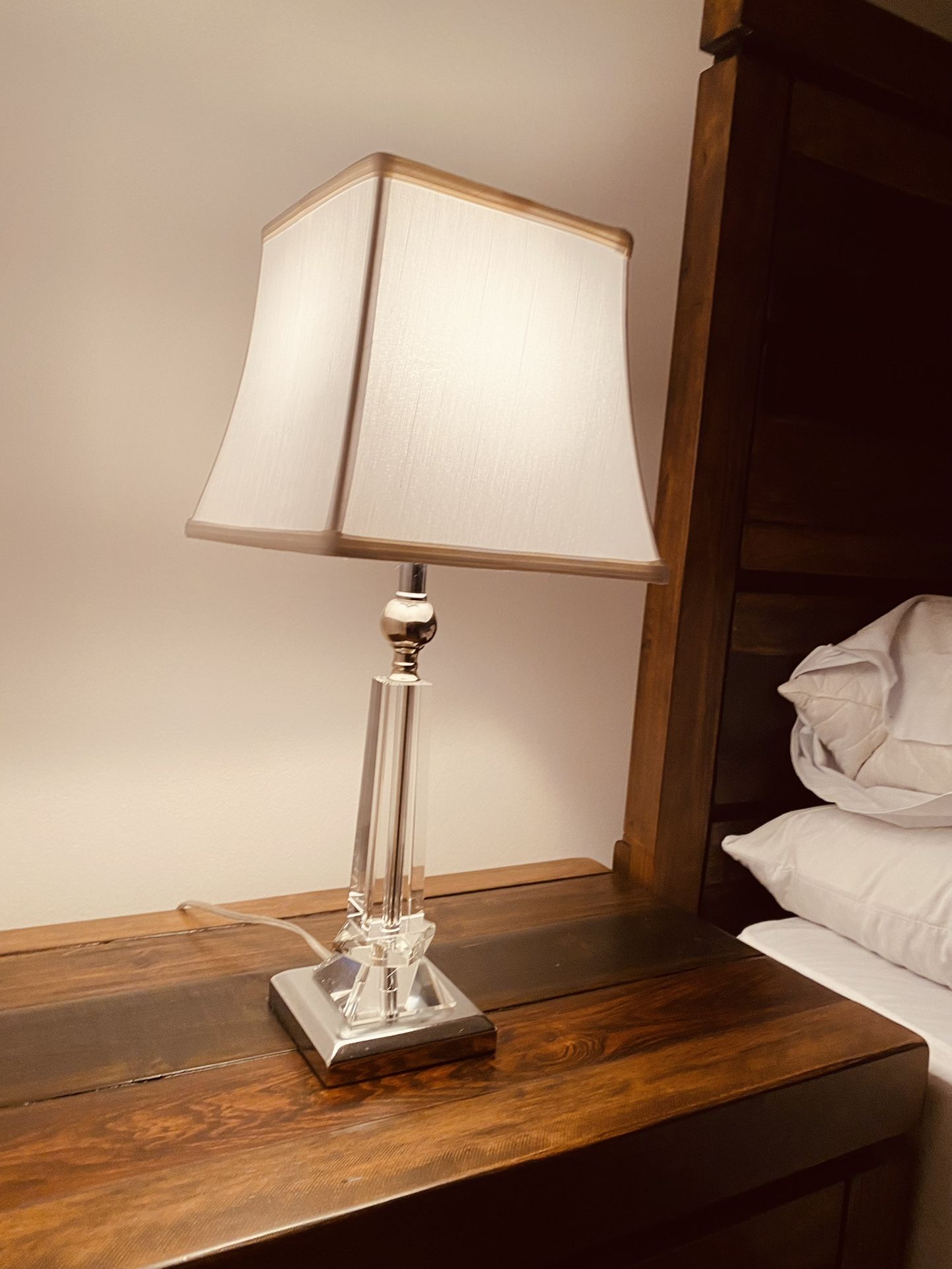 Beautiful Antique Nightstand/Table Lamp. Nice and cozy. Like new condition. 22” tall with shade. Great bargain. Night stand is not for sale.