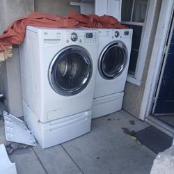 LG Washer and Gas Dryer Sets 