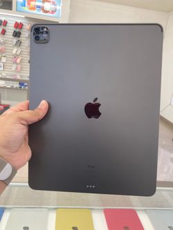 iPad Pro 5th Gen 12.9inch 128gb