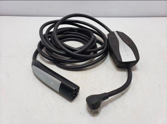 Tesla Charging Gen 2 mobile connector