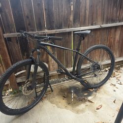 Specialized Mountain Bike
