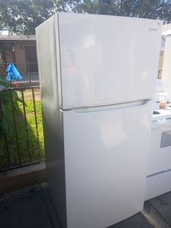 Tengo un refrigerator
