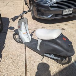 Like New Authentic Electric Razor Moped 