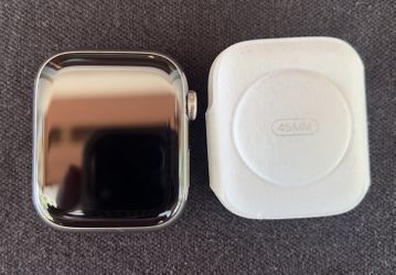 Apple Watch Series 7 45mm