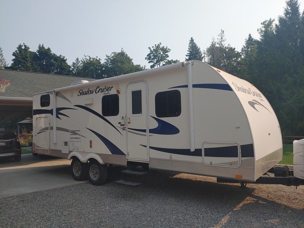 2012 Shadow Cruiser S260BHS