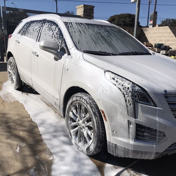 2017 Cadillac suv for Sale in San Antonio, TX OfferUp