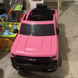 Chevrolet Silverado Electric Vechile With Parent Remote Control 