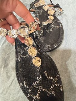 Free Ladies sandals