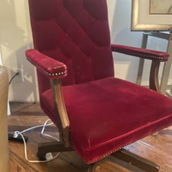 Set Of 4 Red Velvet Rolling Chairs