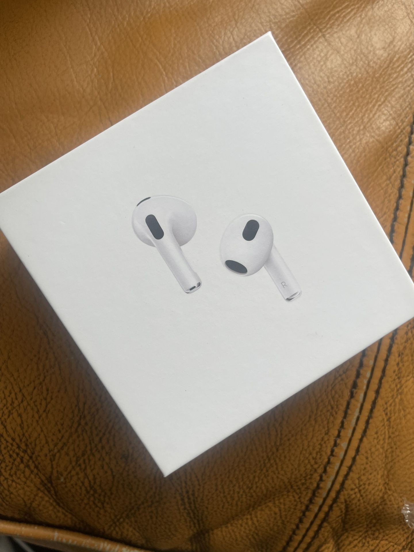 Apple AirPods Generation 3