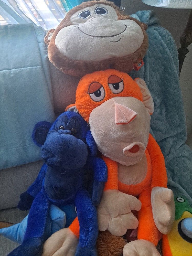 3 Monkey Plush New