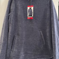 32 Degree Heat Pullover & Warm Socks