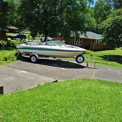 18ft Searay Boat Bowrider