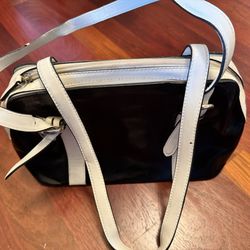 leather hand bag