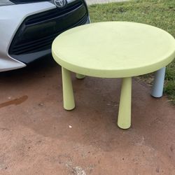 Ikea Mammut Green Kids Table