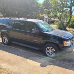 2014 Chevy Suburban 