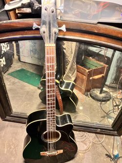 Acoustic 4 Strings Bass