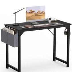 BRAND NEW SMUG Computer Desk 40 Inch Home Office Writing Wood Storage Bag & Headphone Hook Small Spaces Simple Bedroom Work Study Kids Table, Black