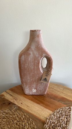 Terracotta vase (Large)